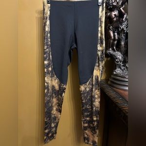 NWOT Pickyboo Leggings